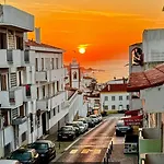 Ocean View Getaway * البوفيرا