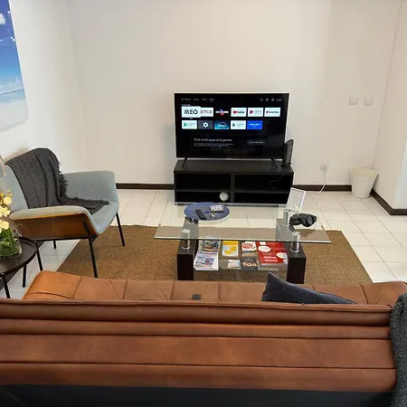 Ocean View Getaway Apartment *